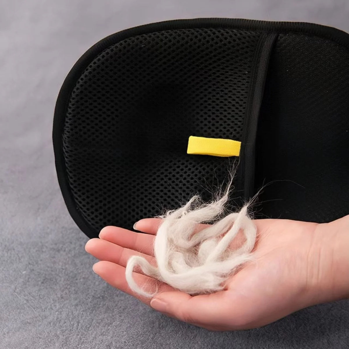 Handschuh zur Entfernung von Tierhaaren